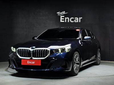 2025 BMW 5-Series