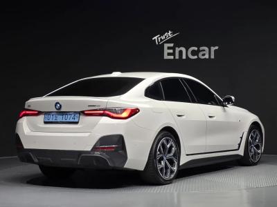2024 BMW i4