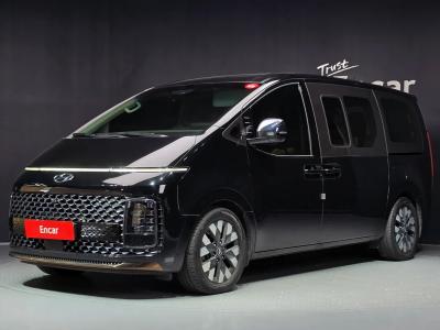 2022 Hyundai Staria