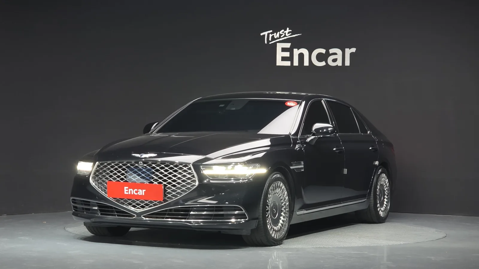 2020 Genesis G90