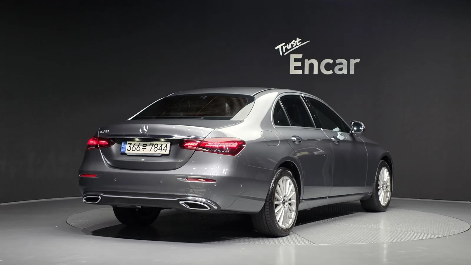 2022 Mercedes-Benz E-Class