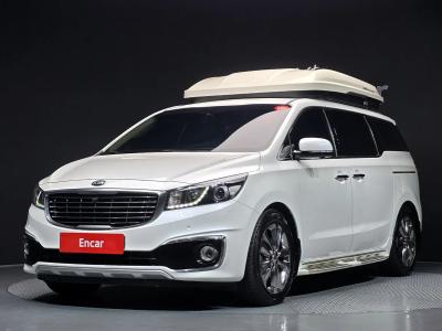 2017 Kia Carnival