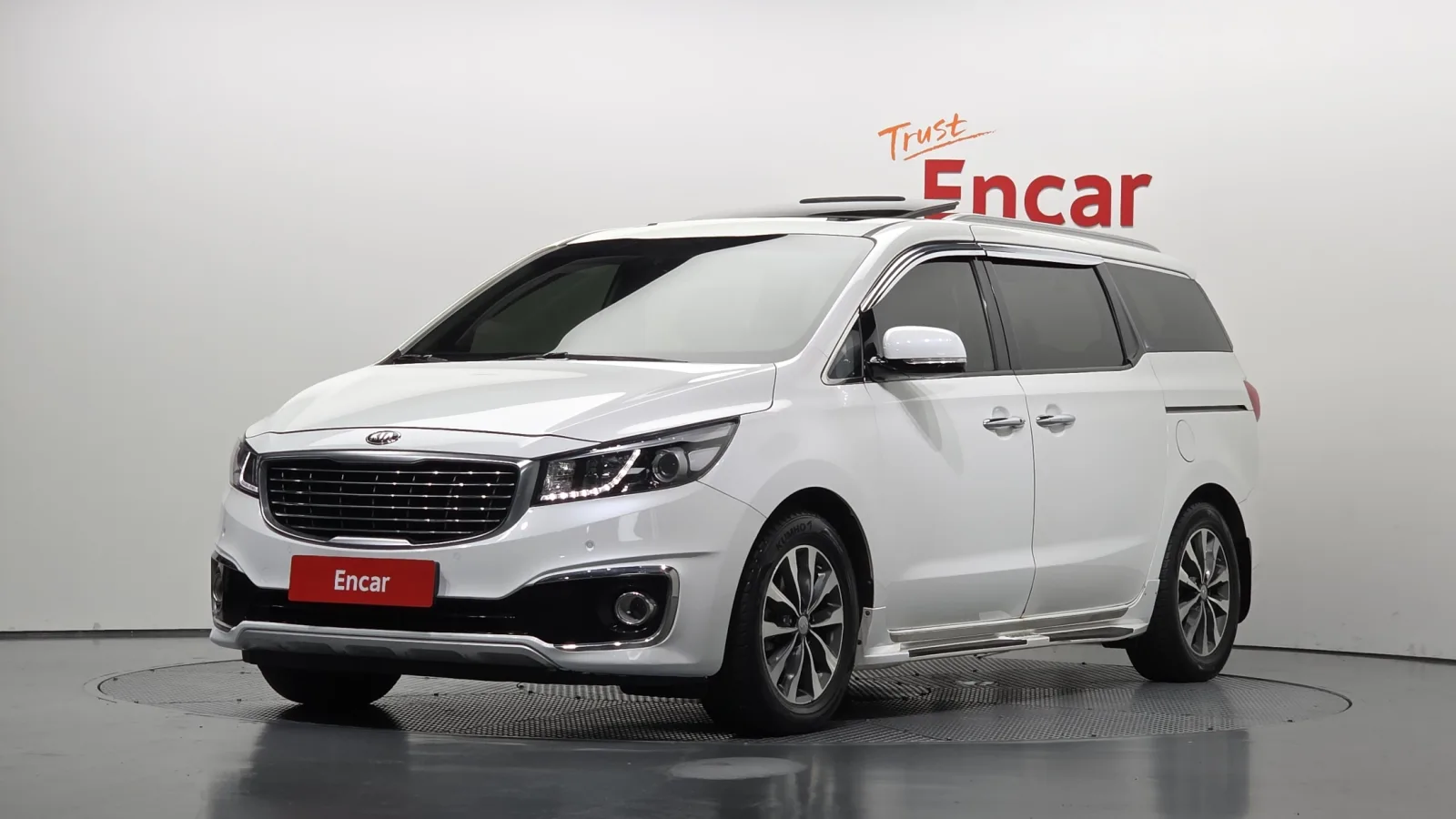 2016 Kia Carnival