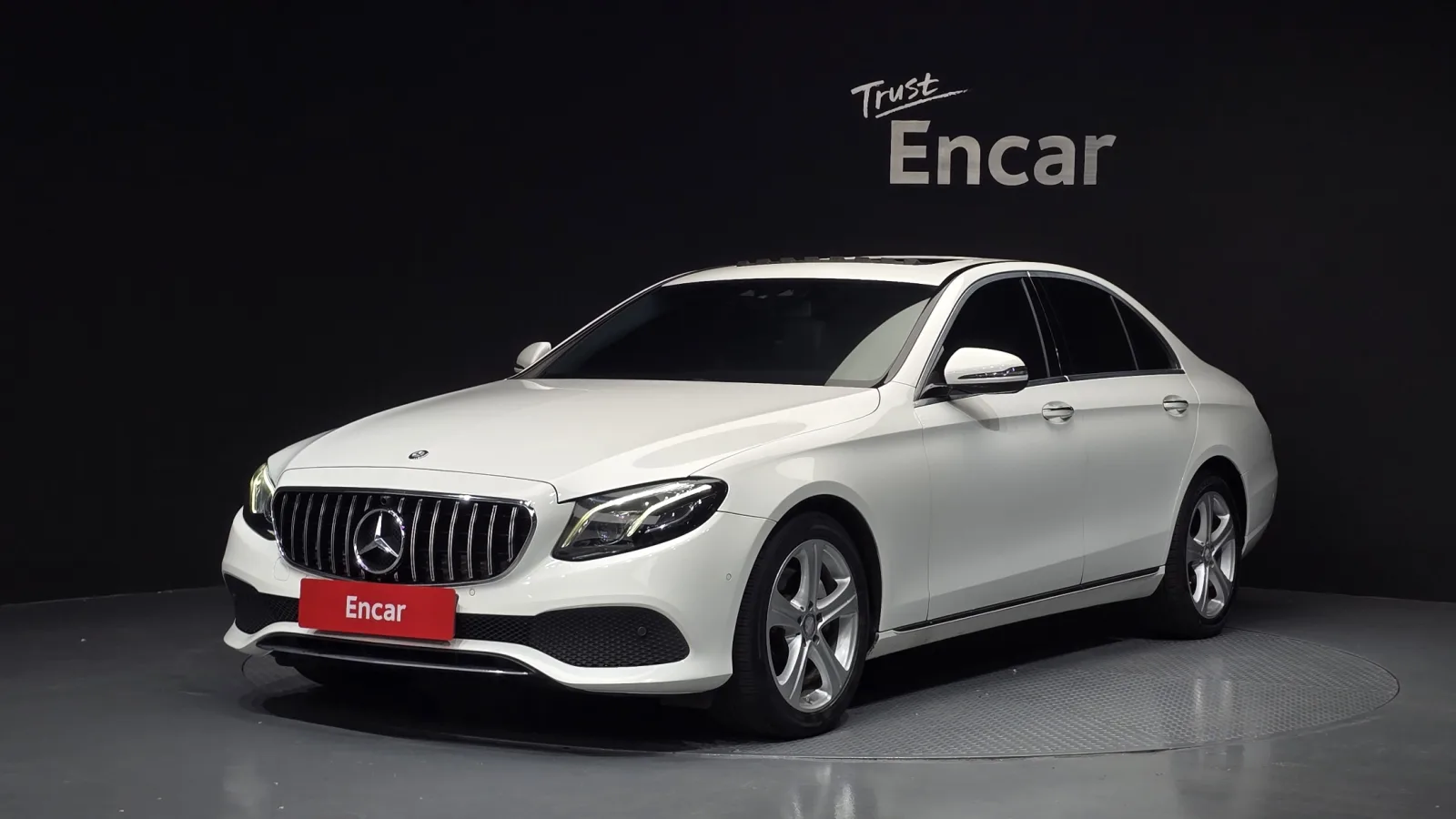2017 Mercedes-Benz E-Class