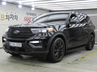 2022 Ford Explorer