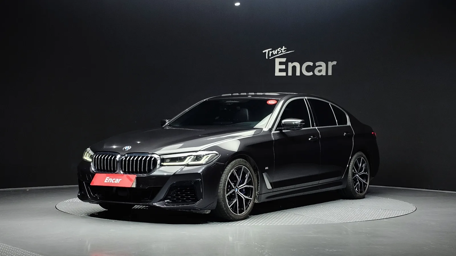 2022 BMW 5-Series