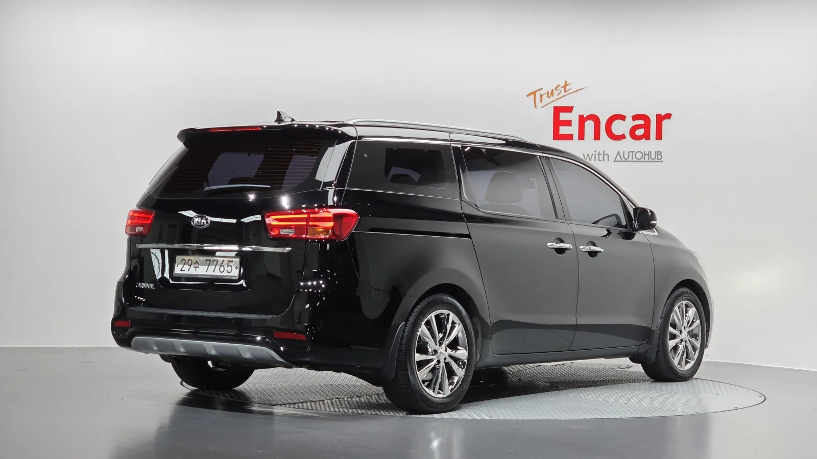 2019 Kia Carnival