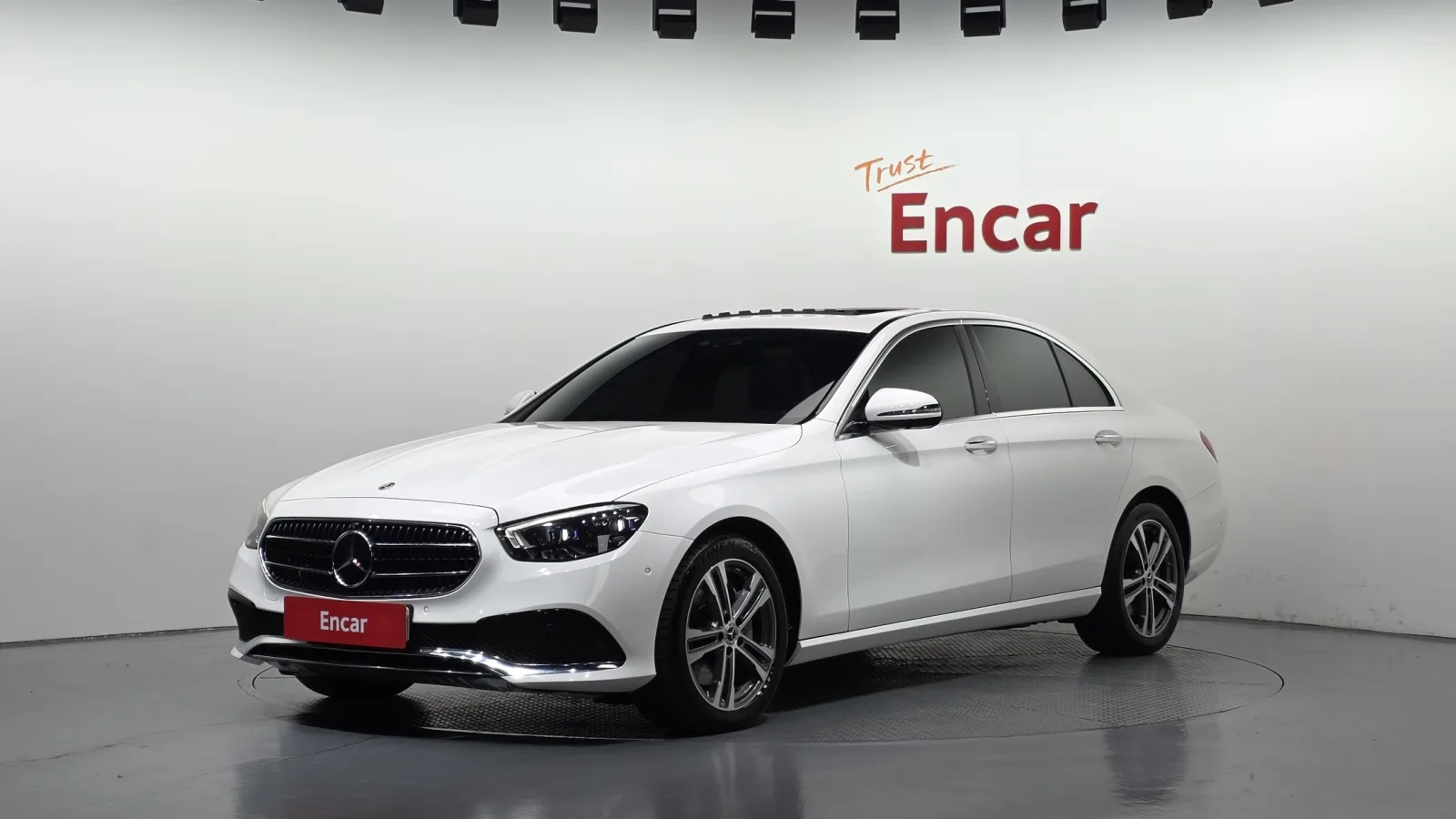 2022 Mercedes-Benz E-Class