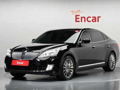 2013 Hyundai Equus