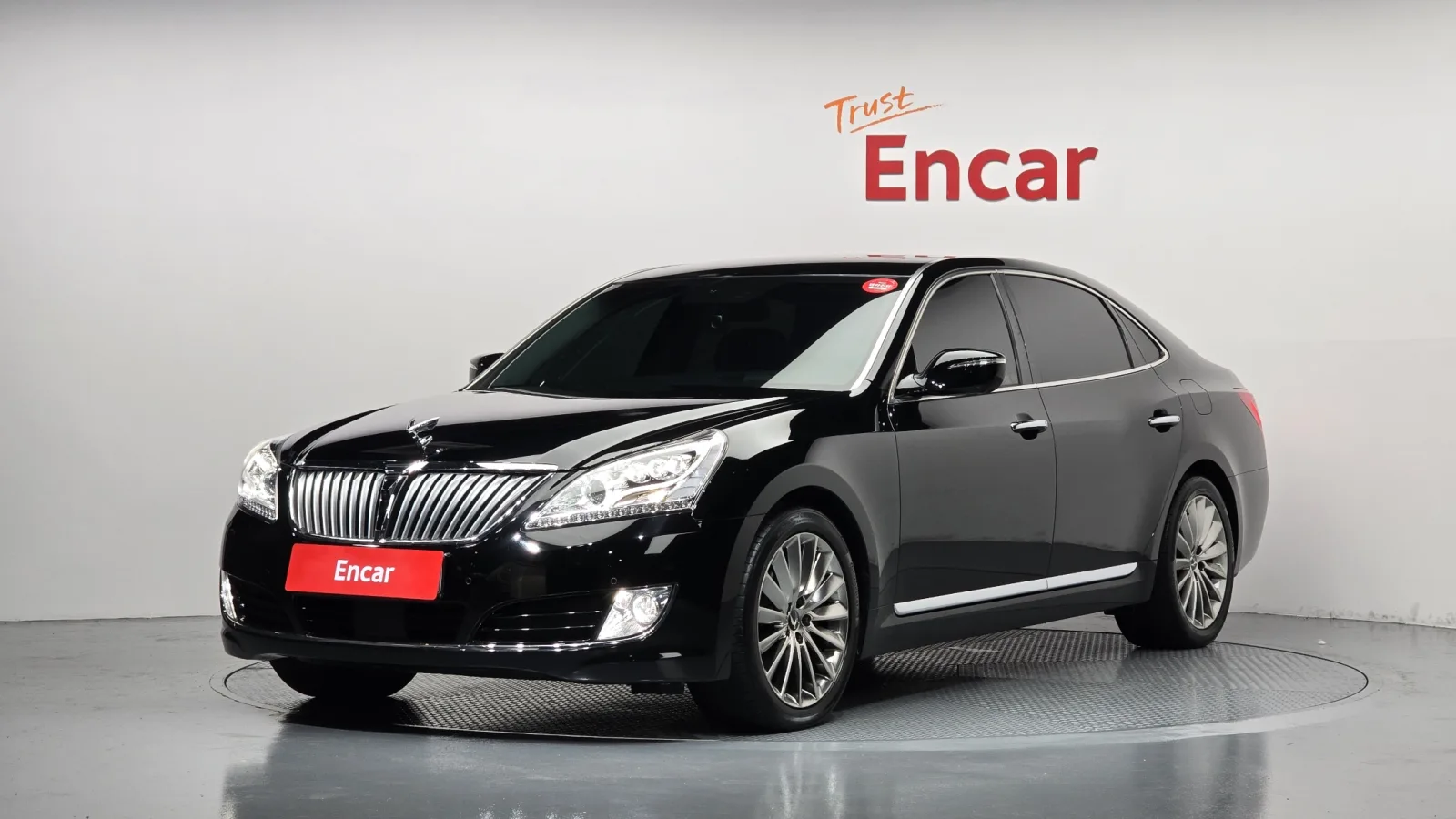 2013 Hyundai Equus