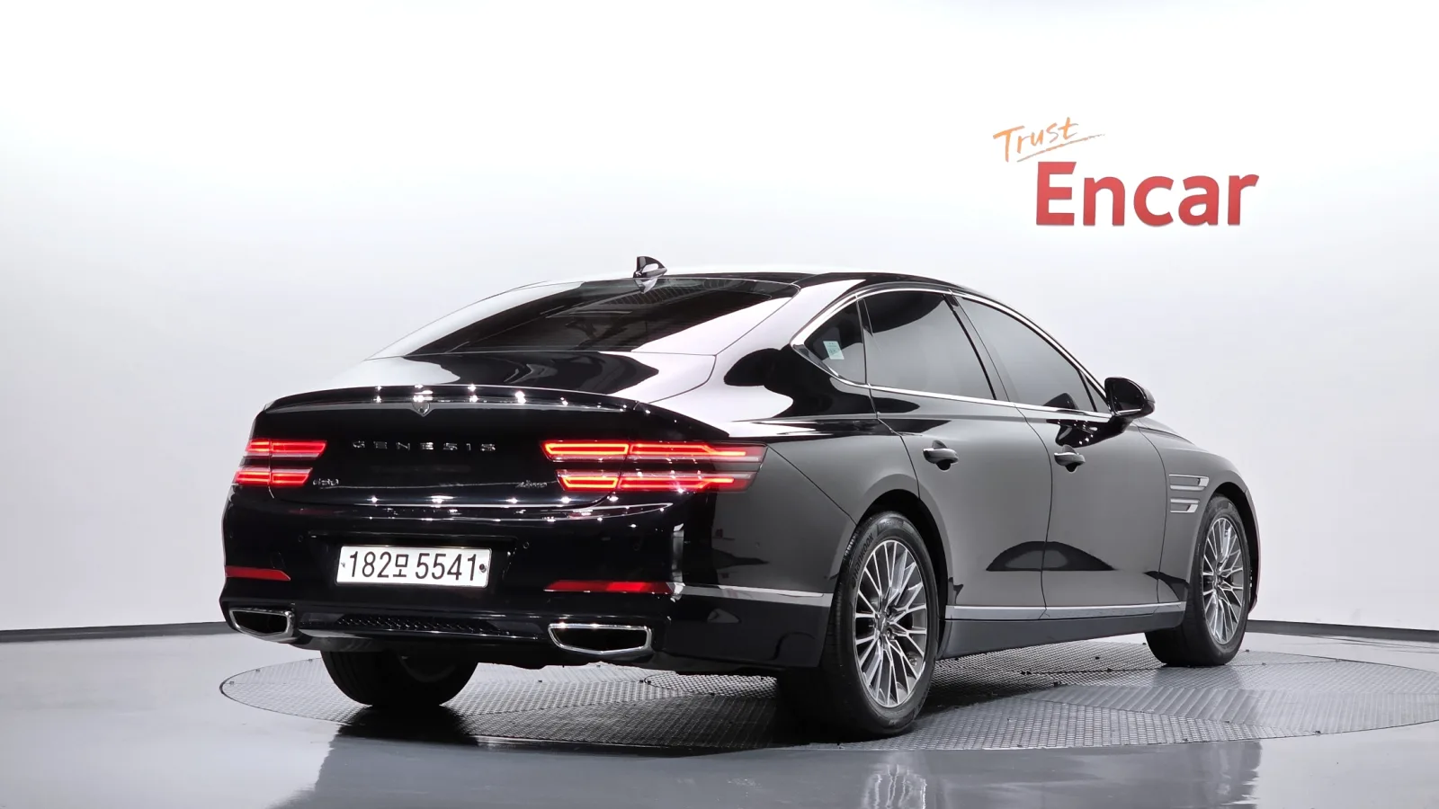 2022 Genesis G80
