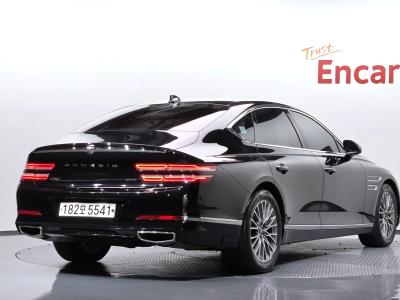 2022 Genesis G80