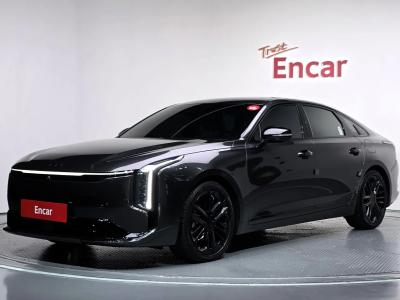 2025 Kia K8