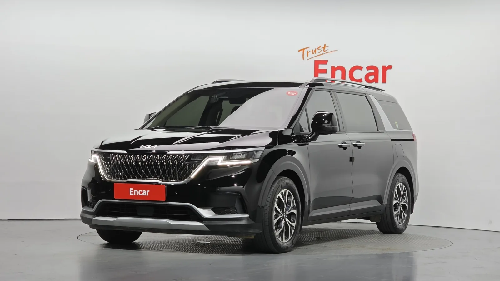 2023 Kia Carnival