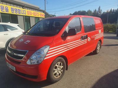 2010 Hyundai Starex
