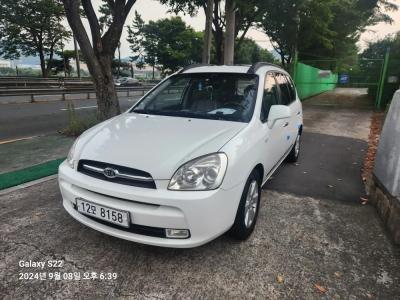 2008 Kia Carens