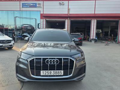 2022 Audi Q7