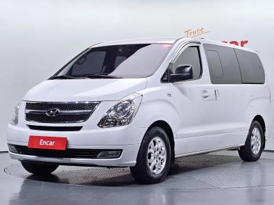 2012 Hyundai Starex