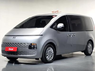 2023 Hyundai Staria