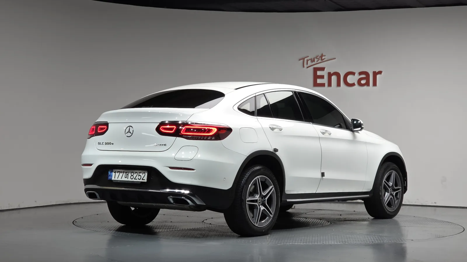 2023 Mercedes-Benz GLC-Class