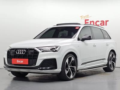 2022 Audi Q7