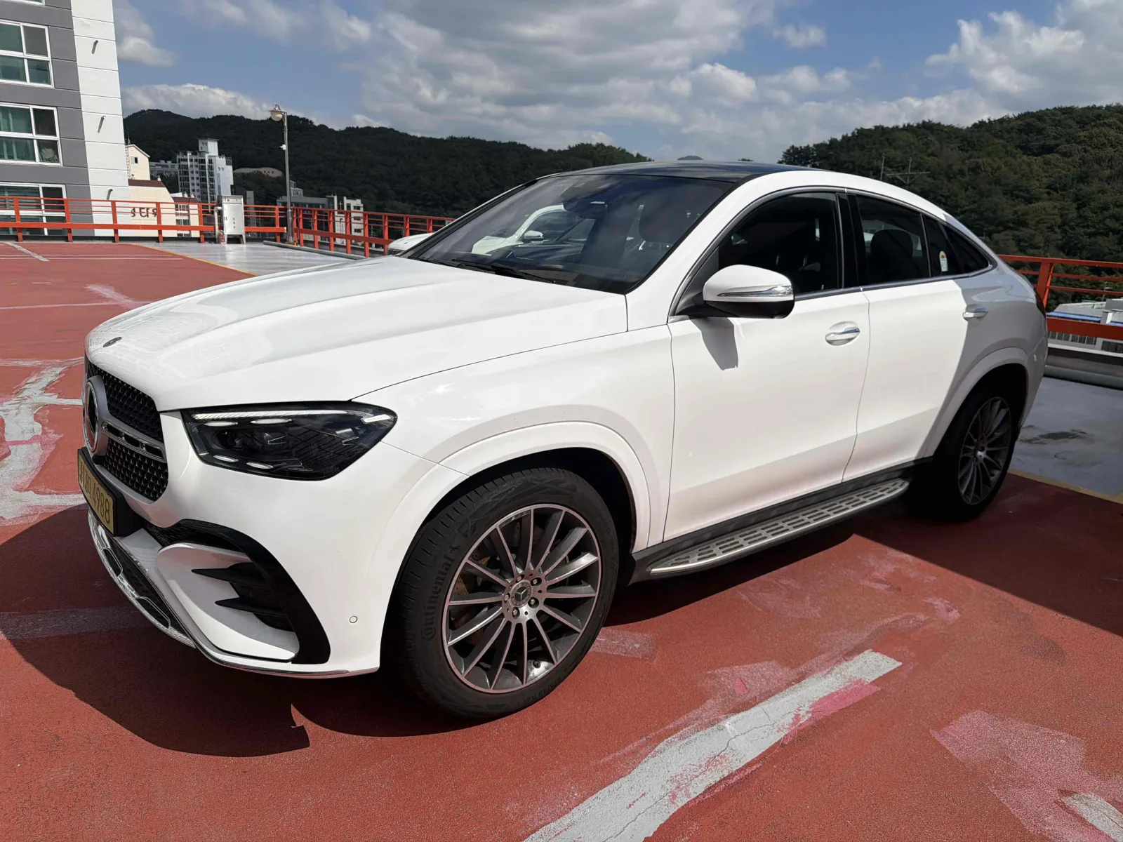 2025 Mercedes-Benz GLE-Class