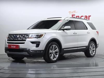2019 Ford Explorer