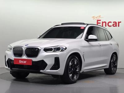 2024 BMW iX3