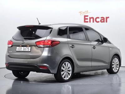 2016 Kia Carens