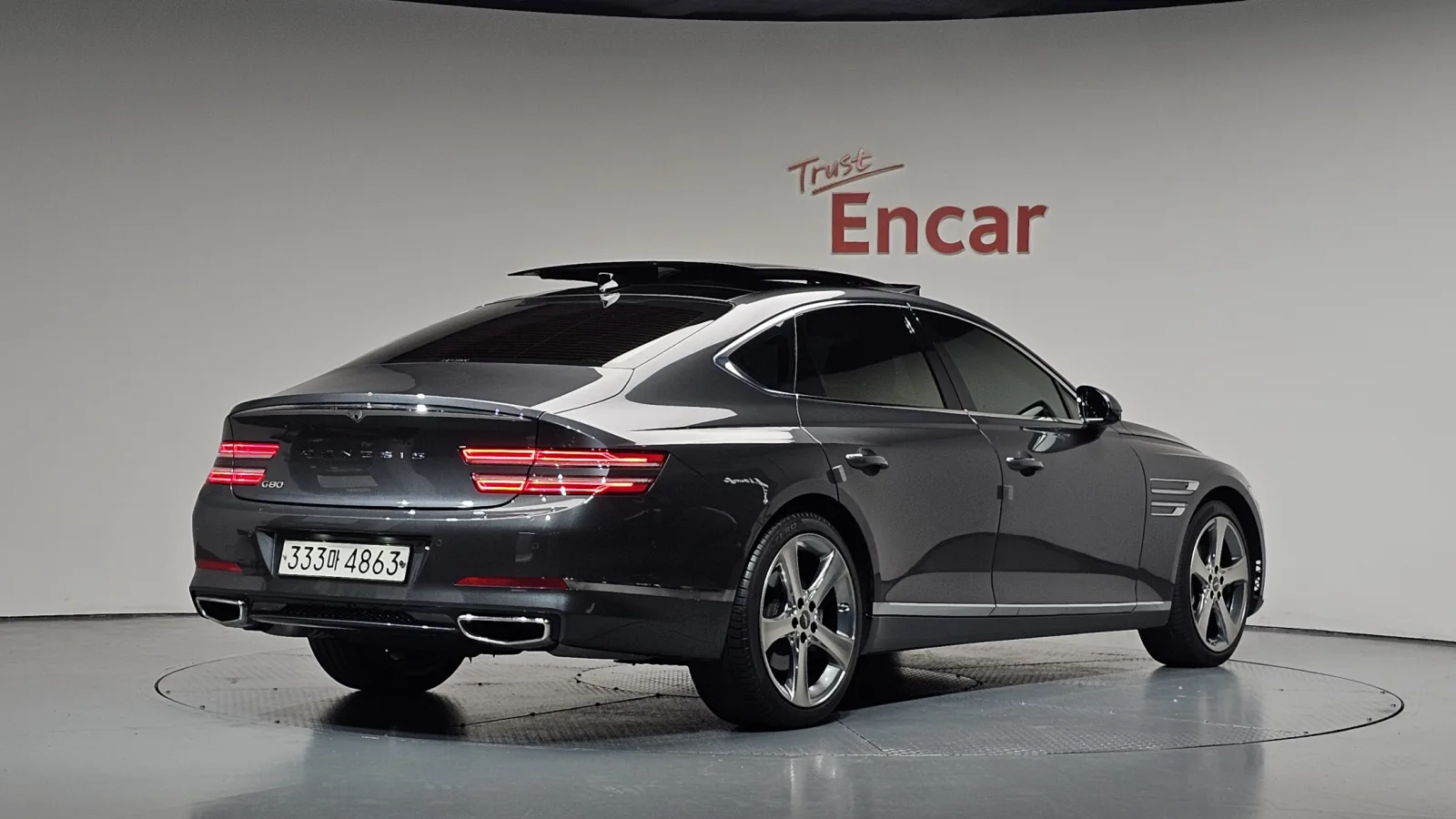 2021 Genesis G80