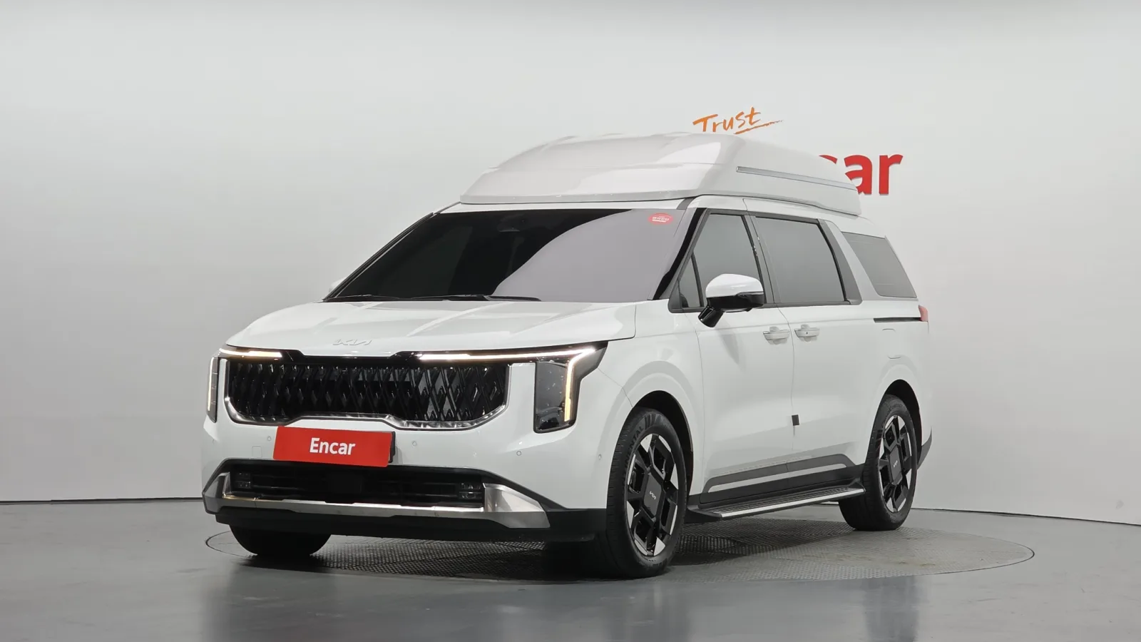 2025 Kia Carnival