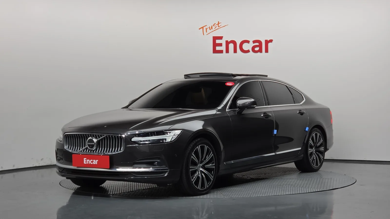 2021 Volvo S90