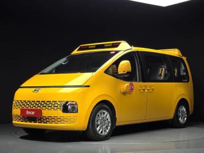 2024 Hyundai Staria
