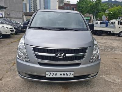2016 Hyundai Starex