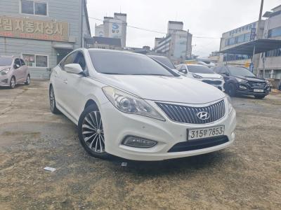 2013 Hyundai Grandeur