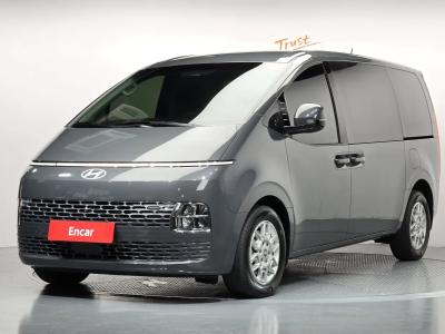 2025 Hyundai Staria