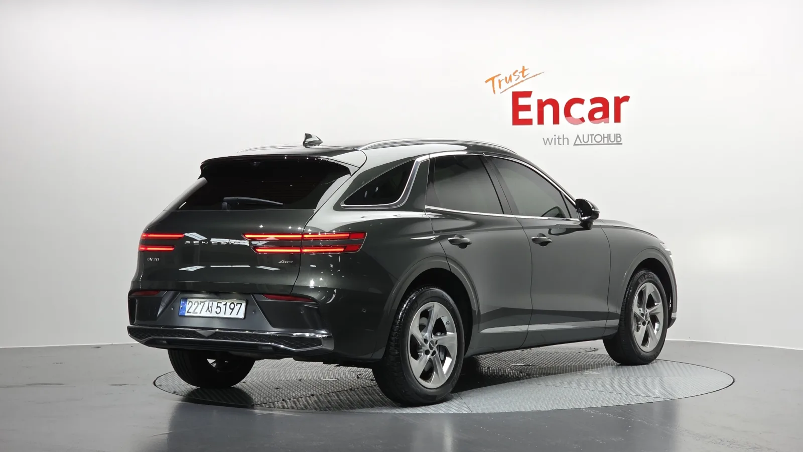 2025 Genesis GV70