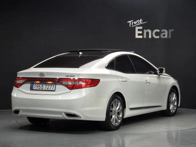 2012 Hyundai Grandeur