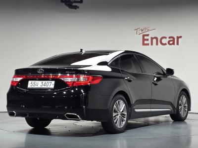2015 Hyundai Grandeur