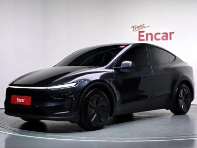 2026 Tesla Model Y