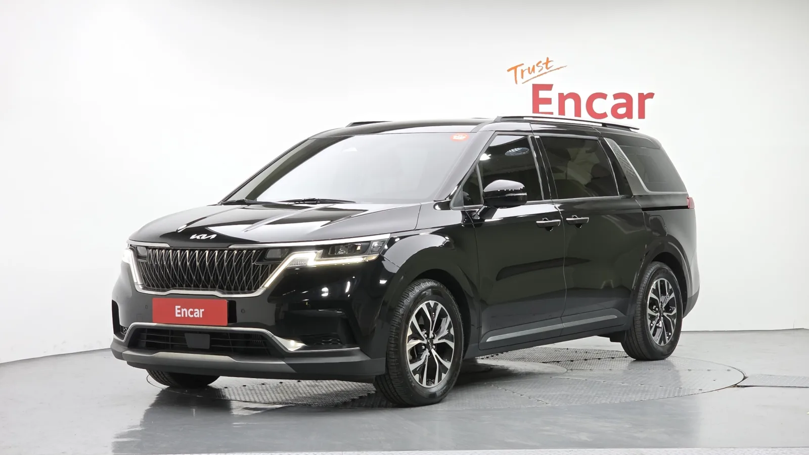 2023 Kia Carnival