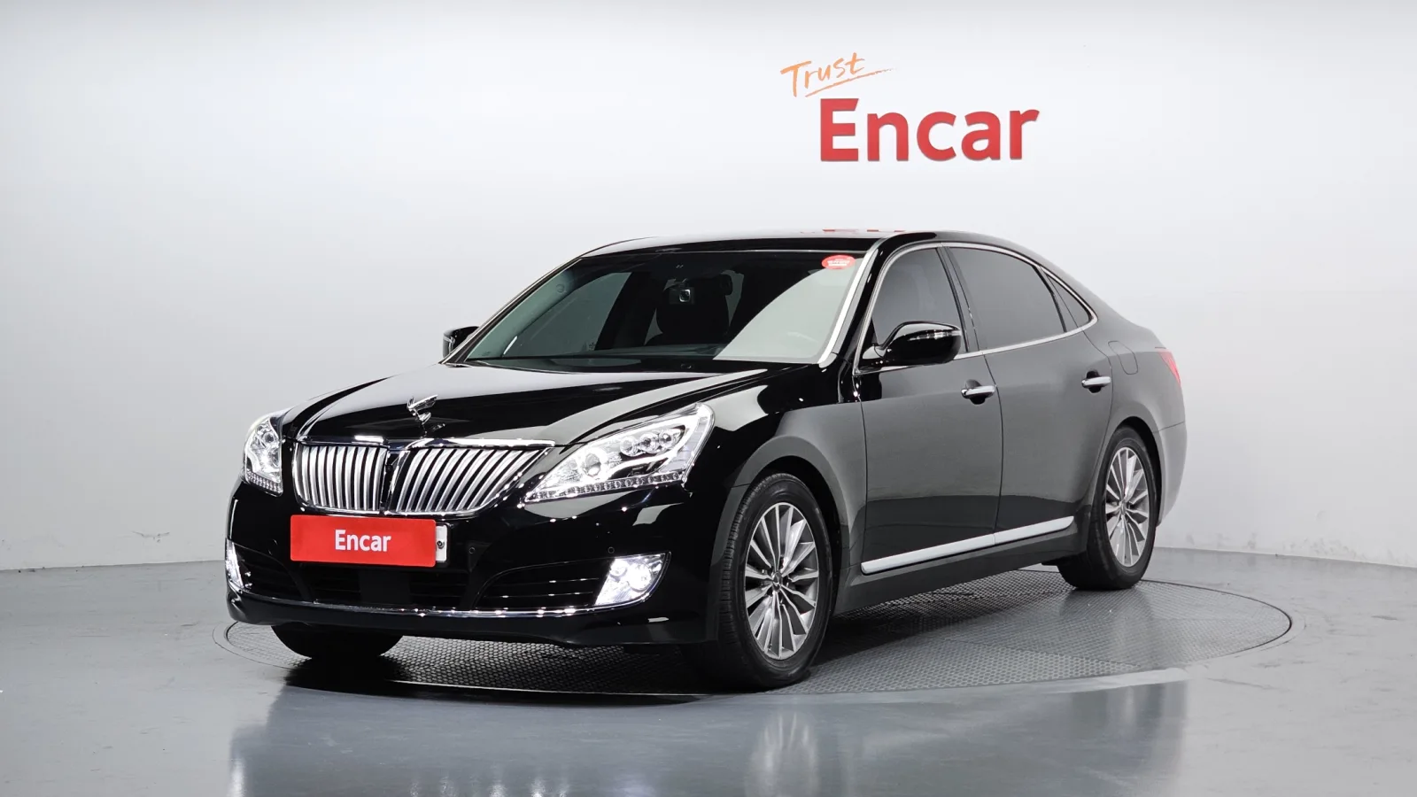 2013 Hyundai Equus