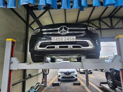 2020 Mercedes-Benz GLC-Class