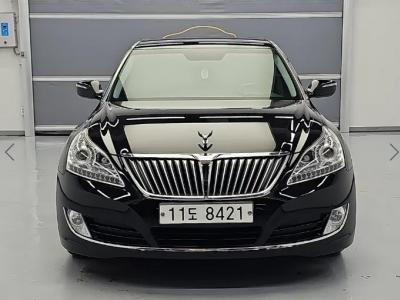 2015 Hyundai Equus