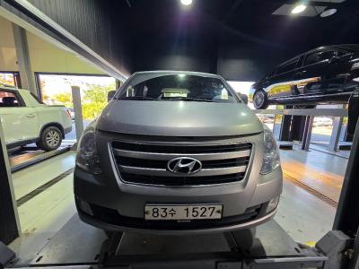 2018 Hyundai Starex