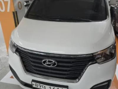2019 Hyundai Starex