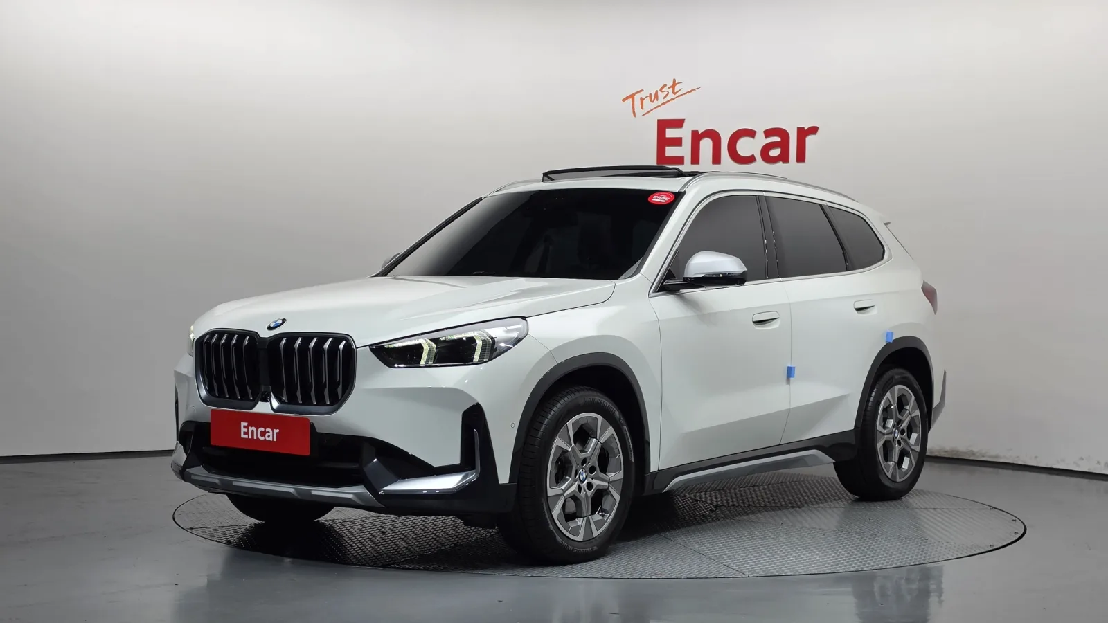 2023 BMW X1
