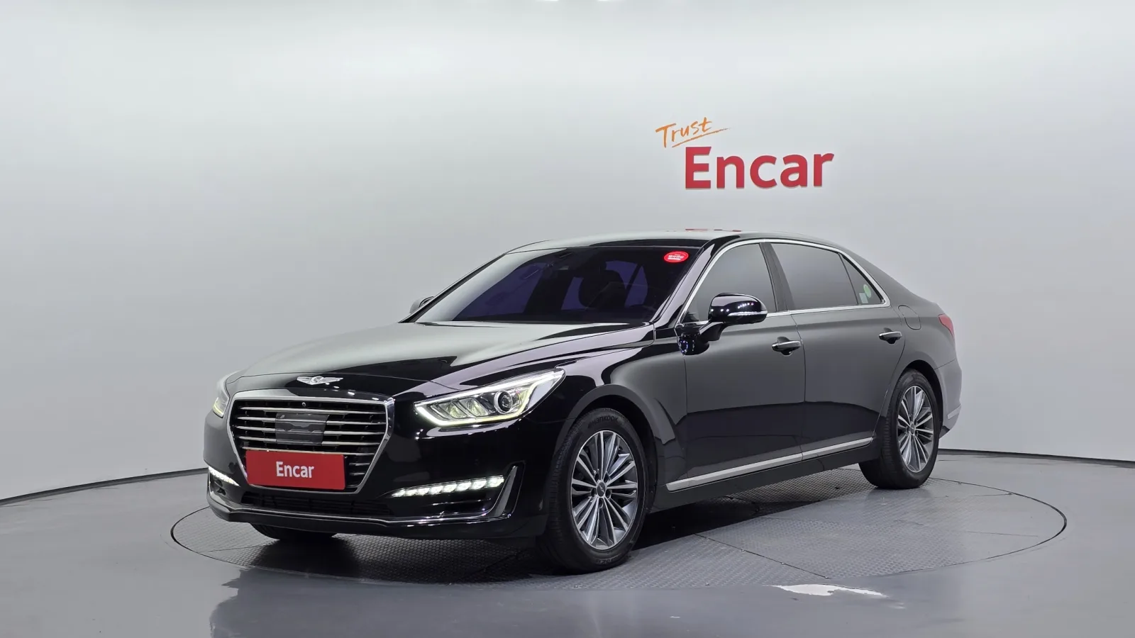 2016 Genesis EQ900