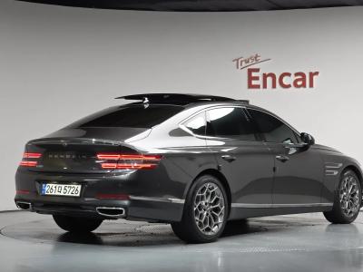 2022 Genesis G80