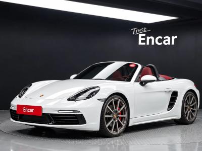 2017 Porsche 718